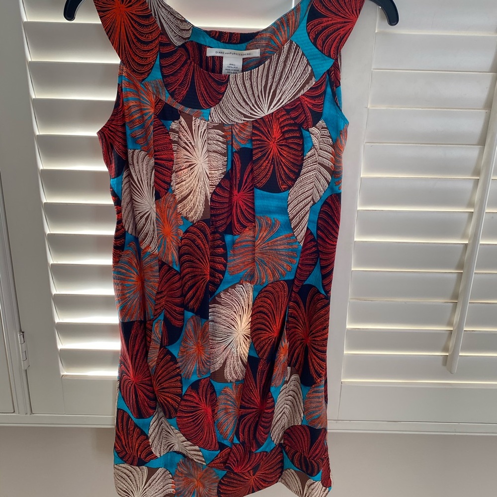 Diane von Furstenberg knee length dress